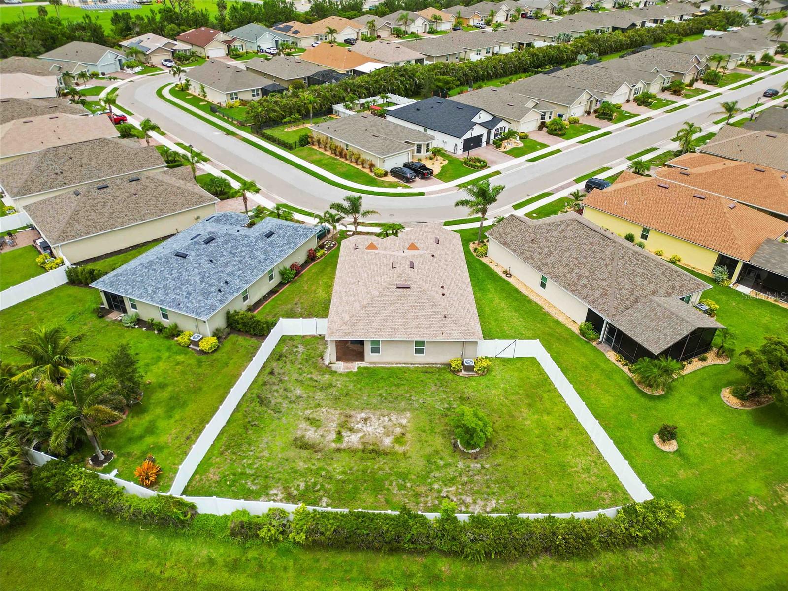 Image 45 of 49 For 8937 Excelsior Loop