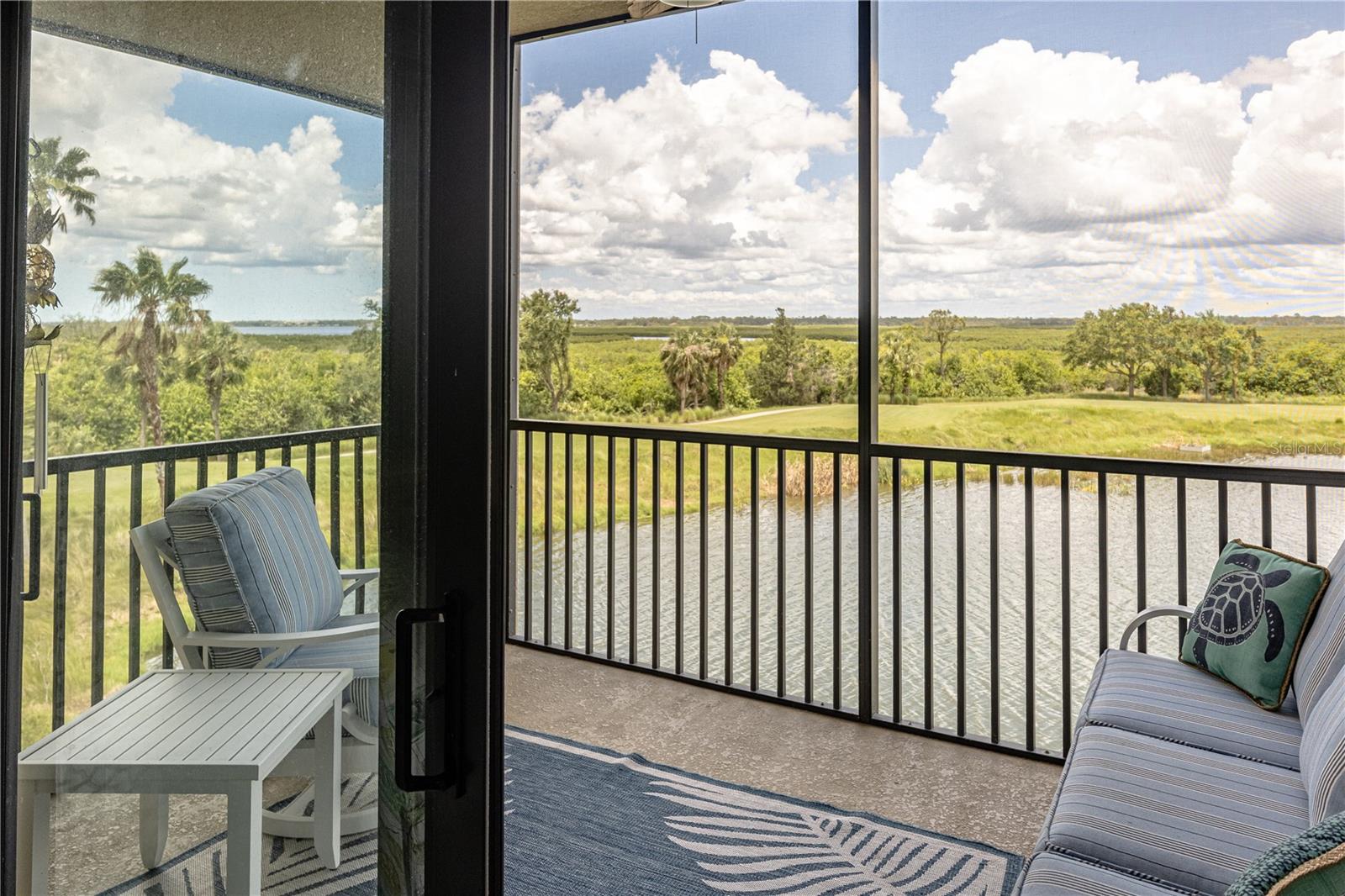 Image 37 of 48 For 7005 River Hammock Drive 303
