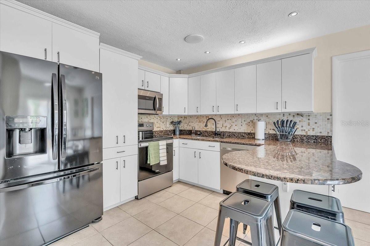 Image 13 of 87 For 6731 Washington Place