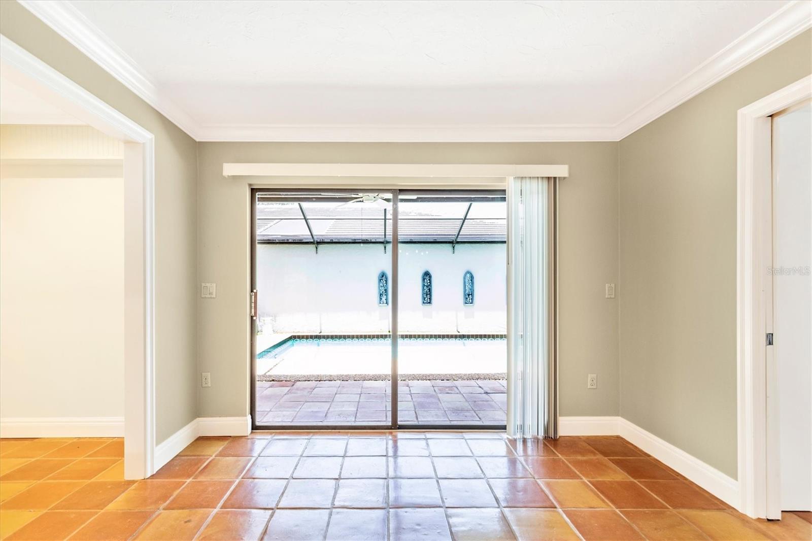 Image 10 of 32 For 3902 Glen Oaks Manor Drive