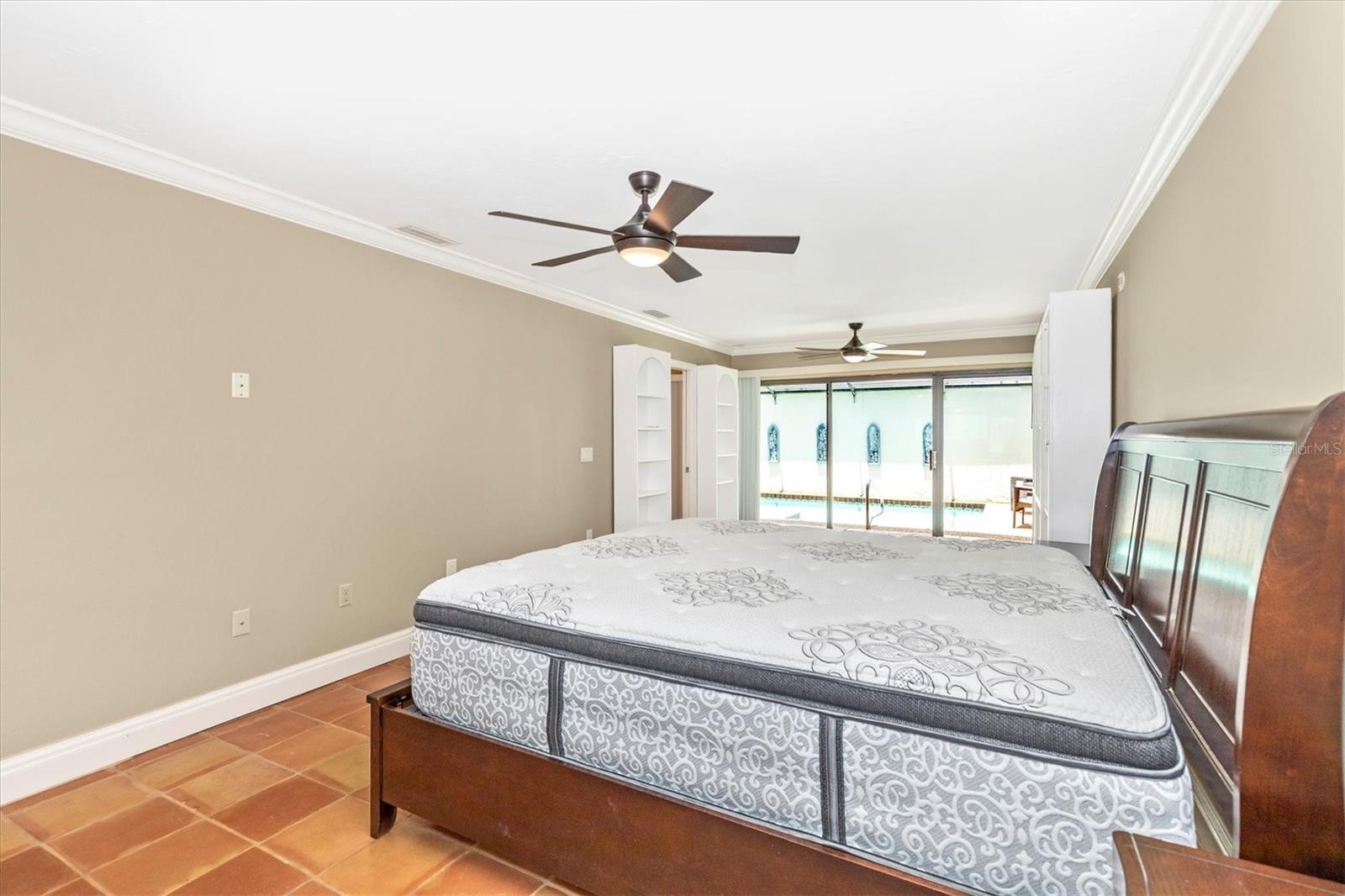 Image 19 of 32 For 3902 Glen Oaks Manor Drive