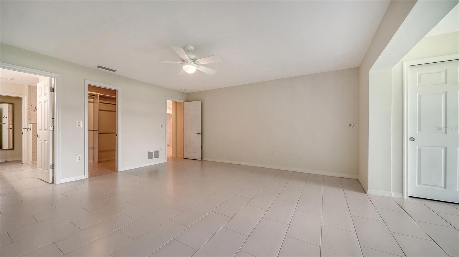 Image 24 of 63 For 3734 Ballantrae Drive 19d