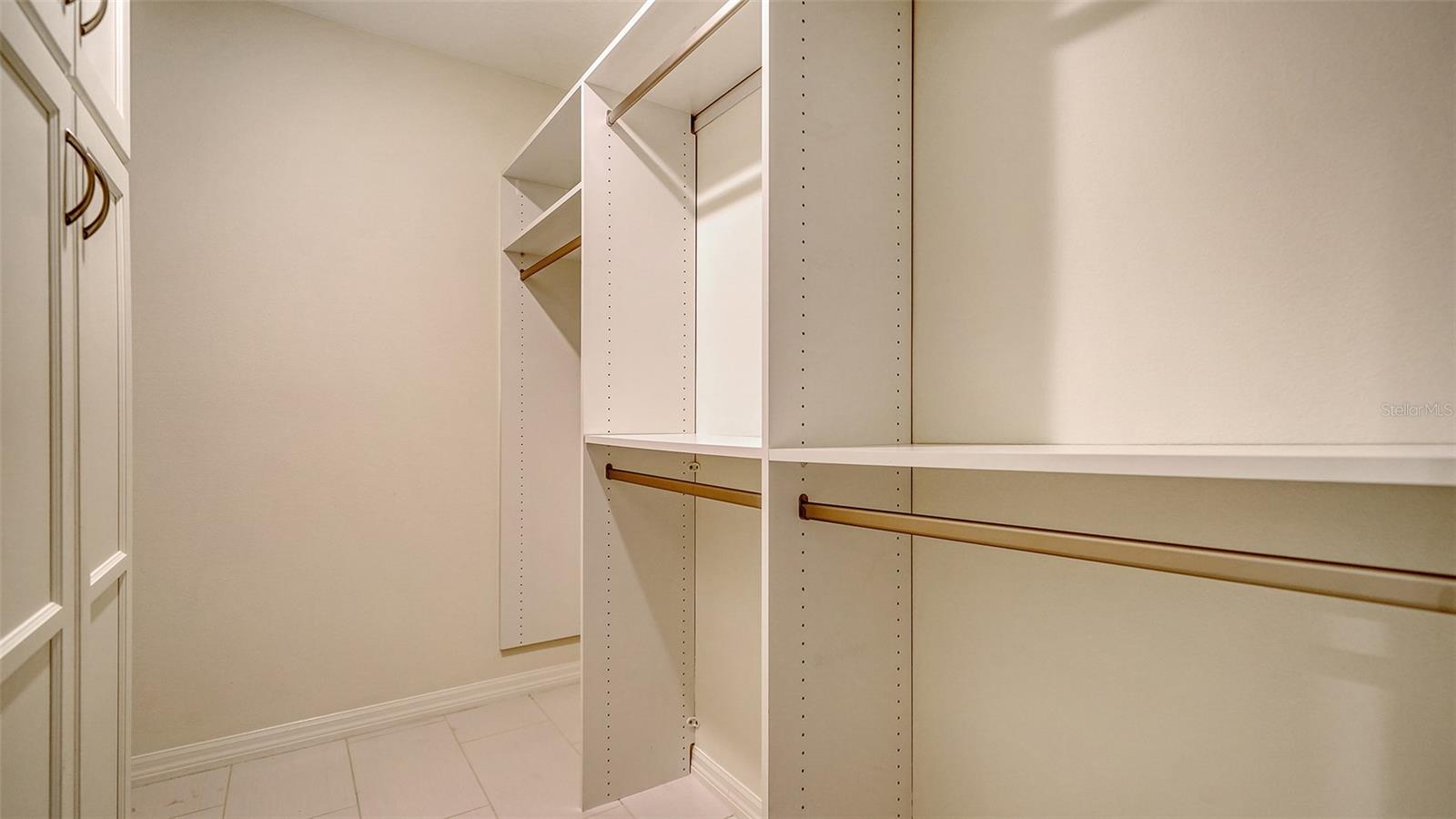 Image 32 of 63 For 3734 Ballantrae Drive 19d