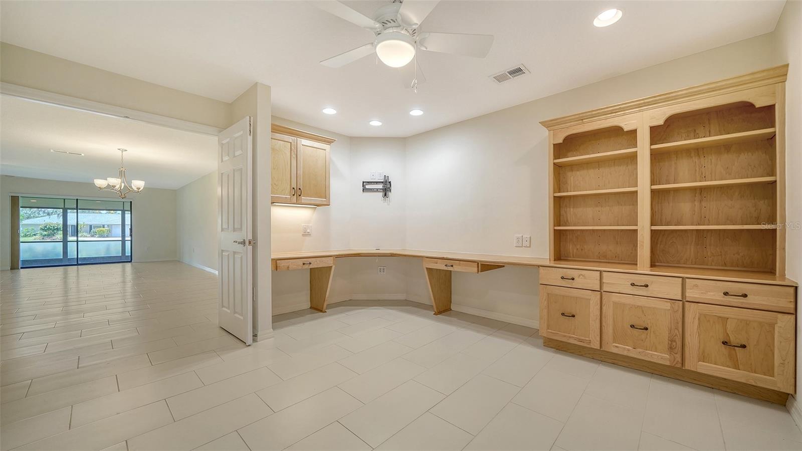 Image 34 of 63 For 3734 Ballantrae Drive 19d