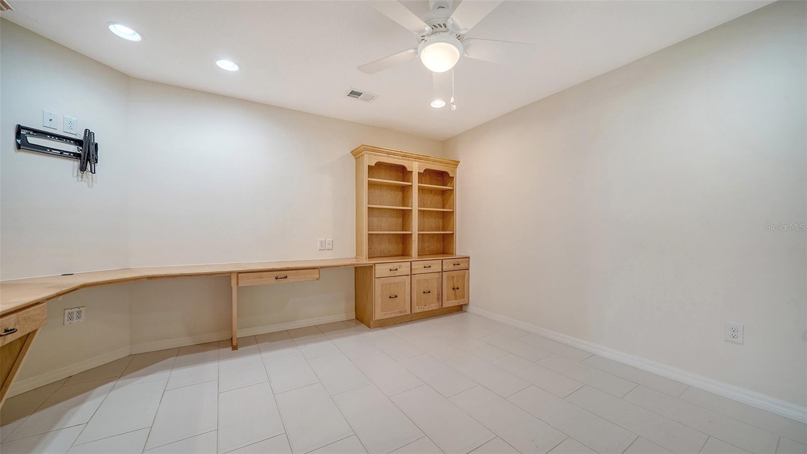 Image 35 of 63 For 3734 Ballantrae Drive 19d