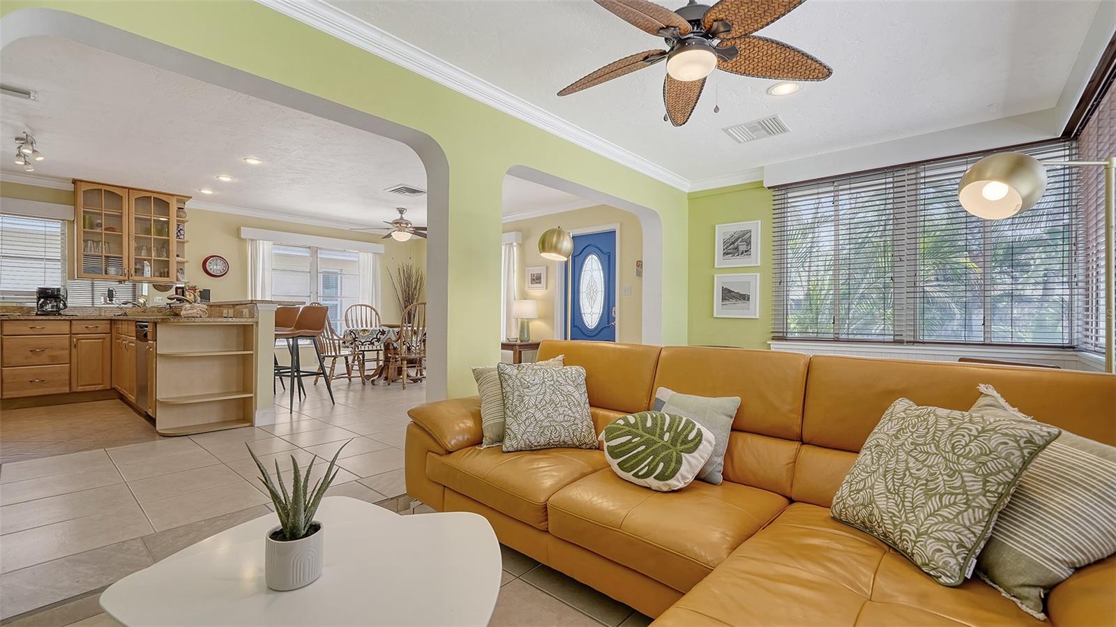 Image 12 of 48 For 1116 Moonmist Court M12