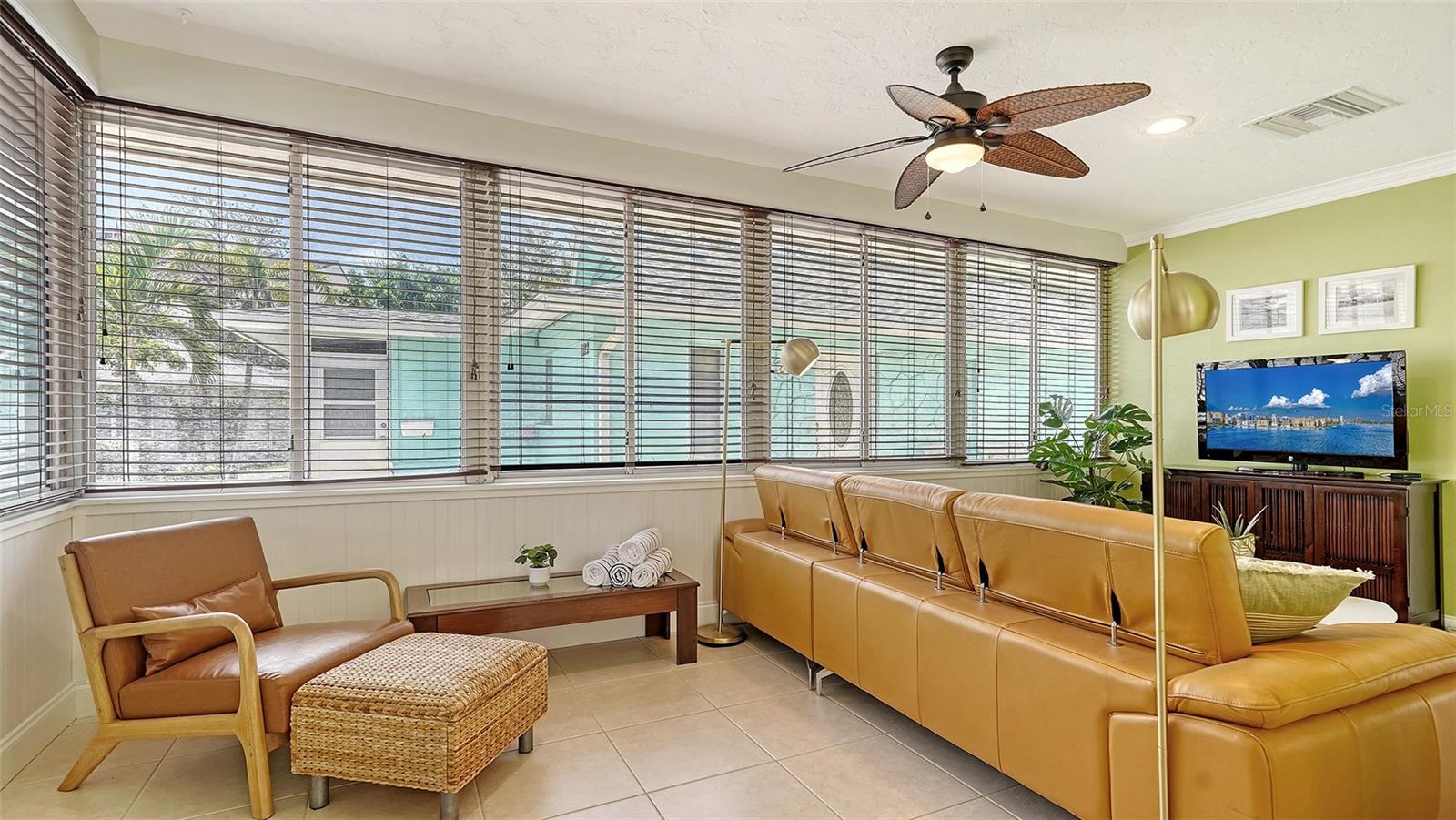 Image 14 of 48 For 1116 Moonmist Court M12