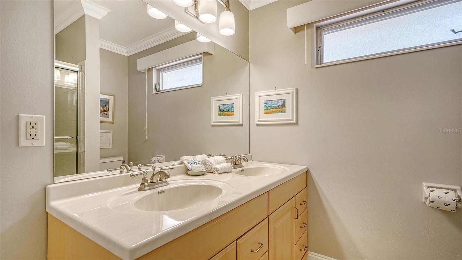 Image 20 of 48 For 1116 Moonmist Court M12