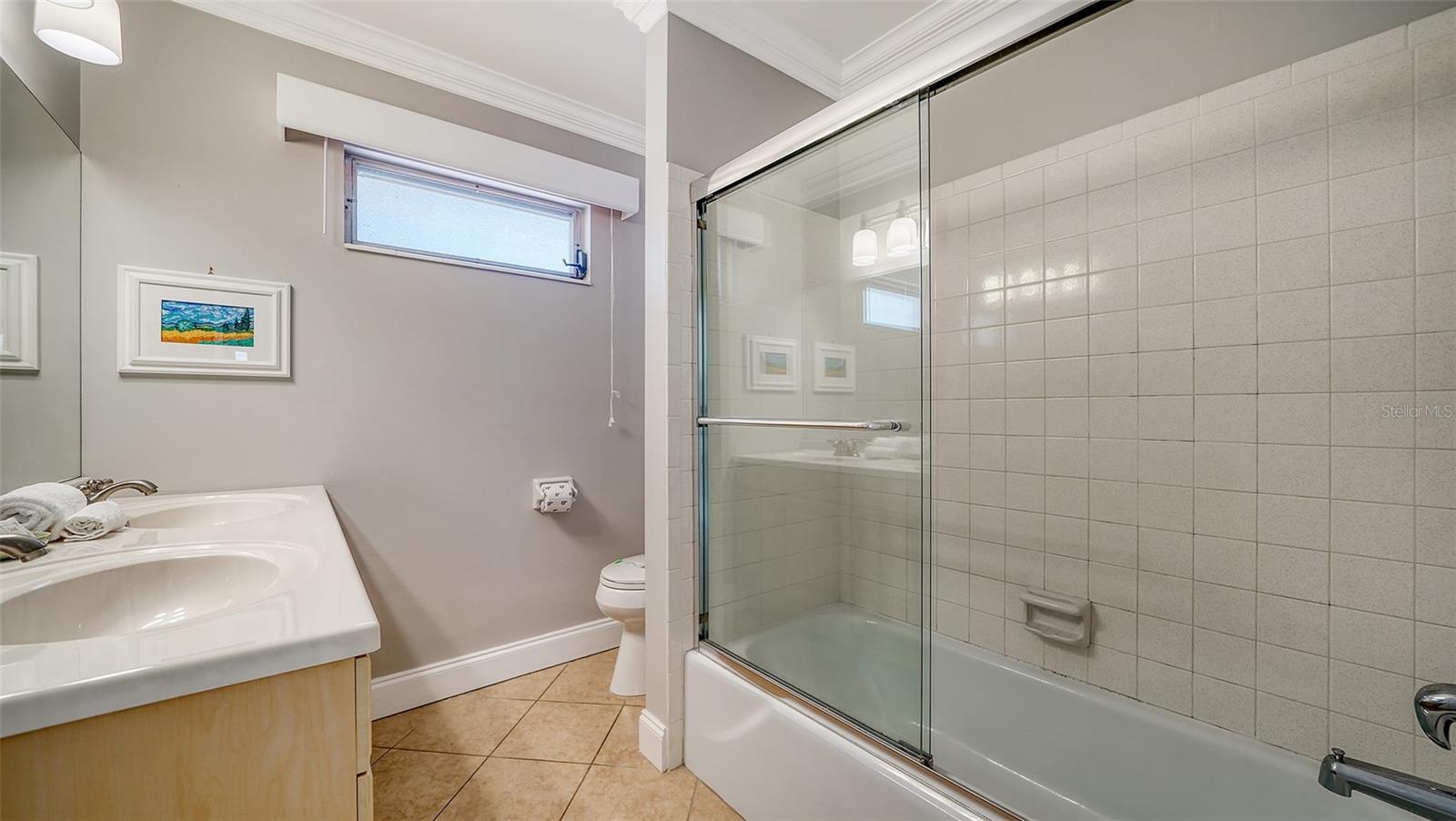Image 21 of 48 For 1116 Moonmist Court M12