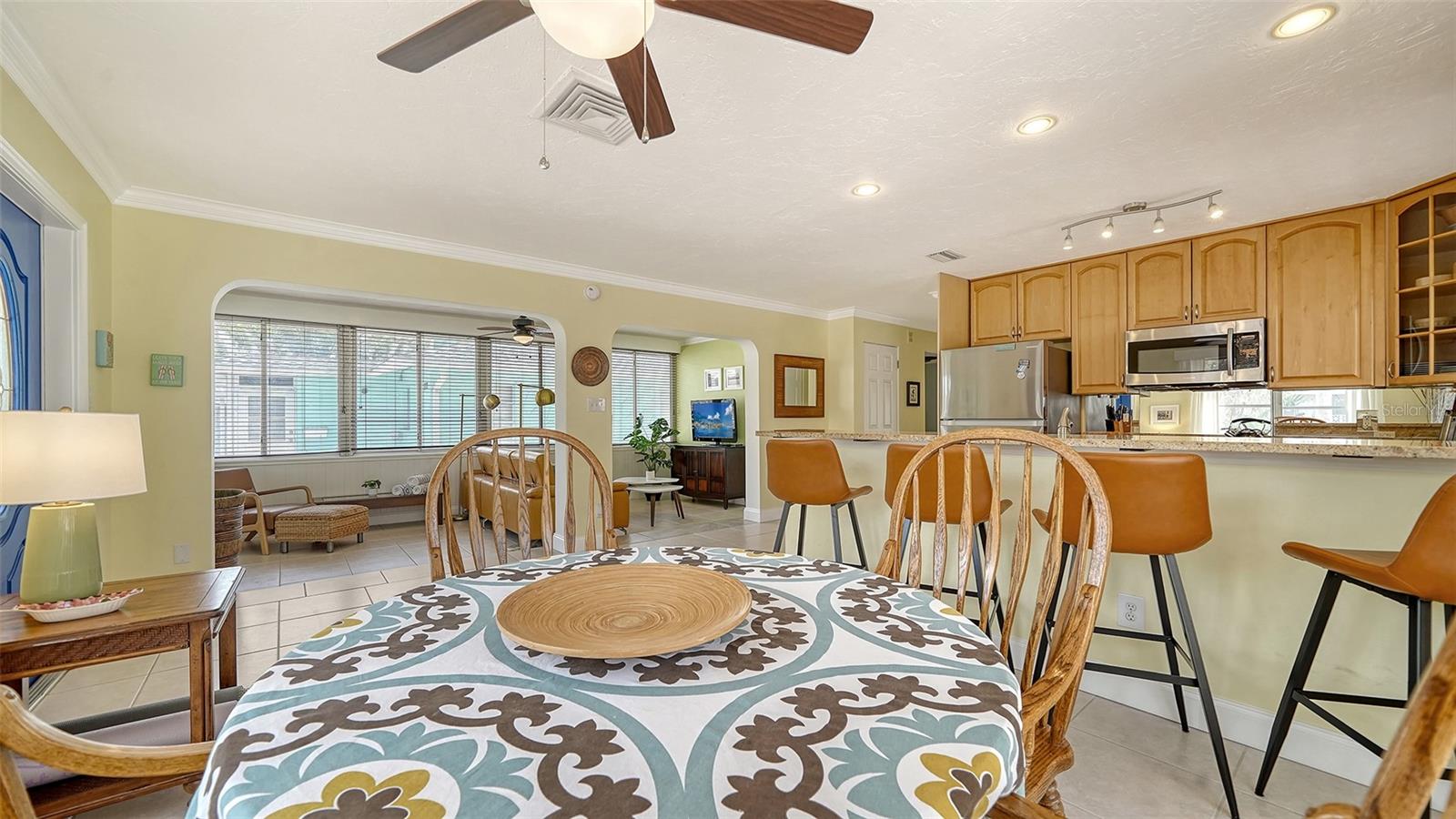 Image 6 of 48 For 1116 Moonmist Court M12