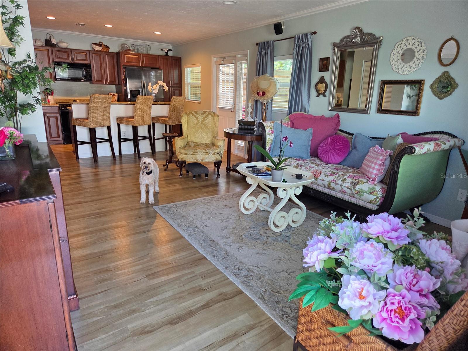 Image 3 of 36 For 3157 Goldenrod Street B