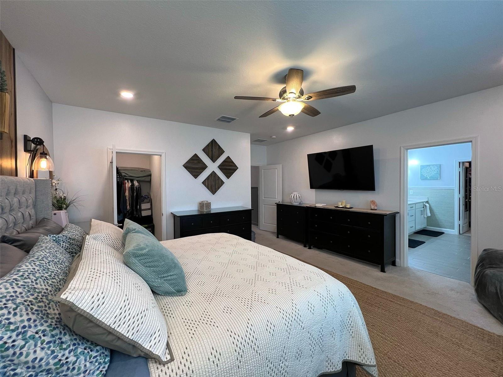 Image 17 of 43 For 1328 Wandering Willow Way
