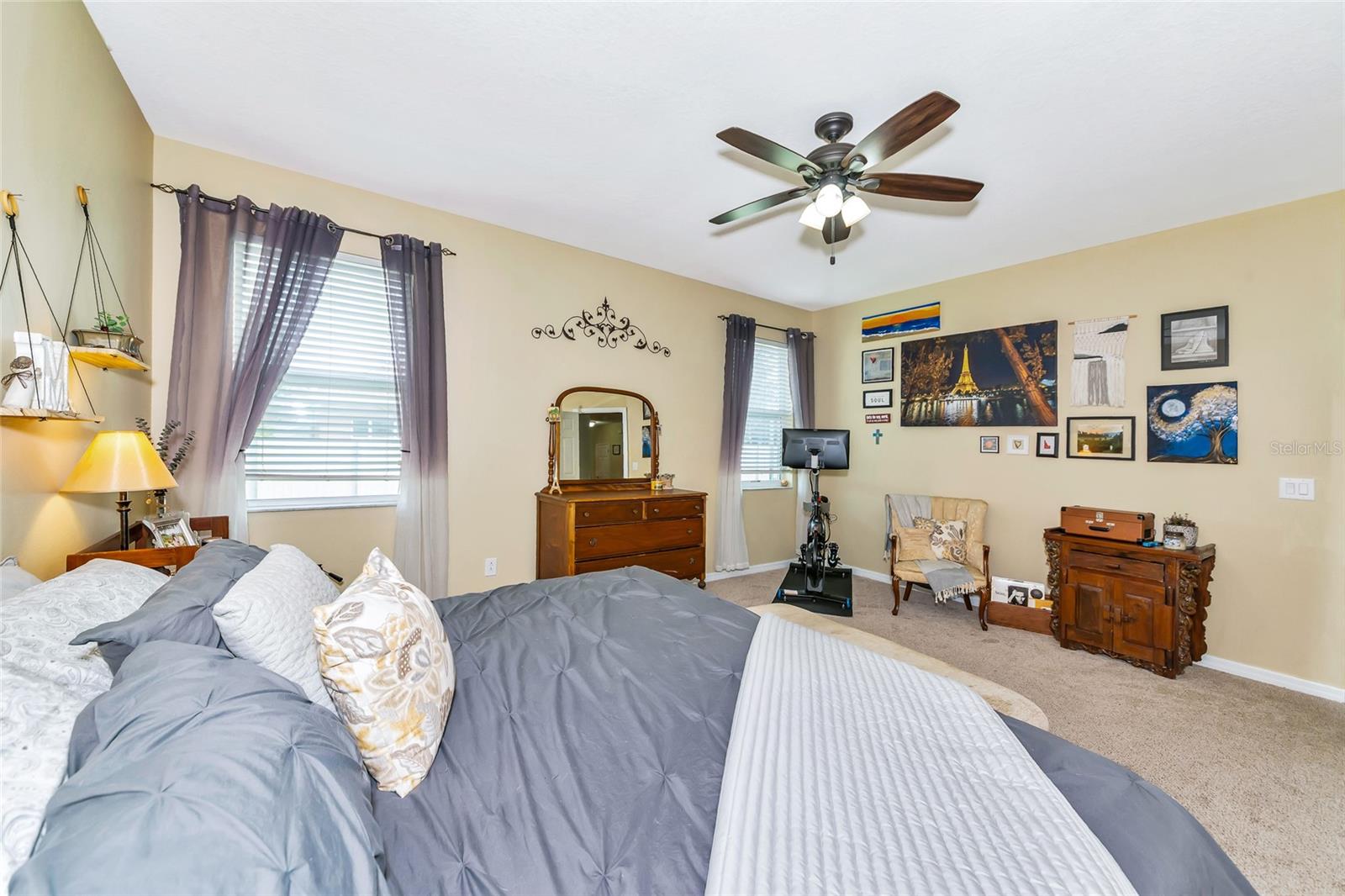 Image 15 of 28 For 11324 77th Street E