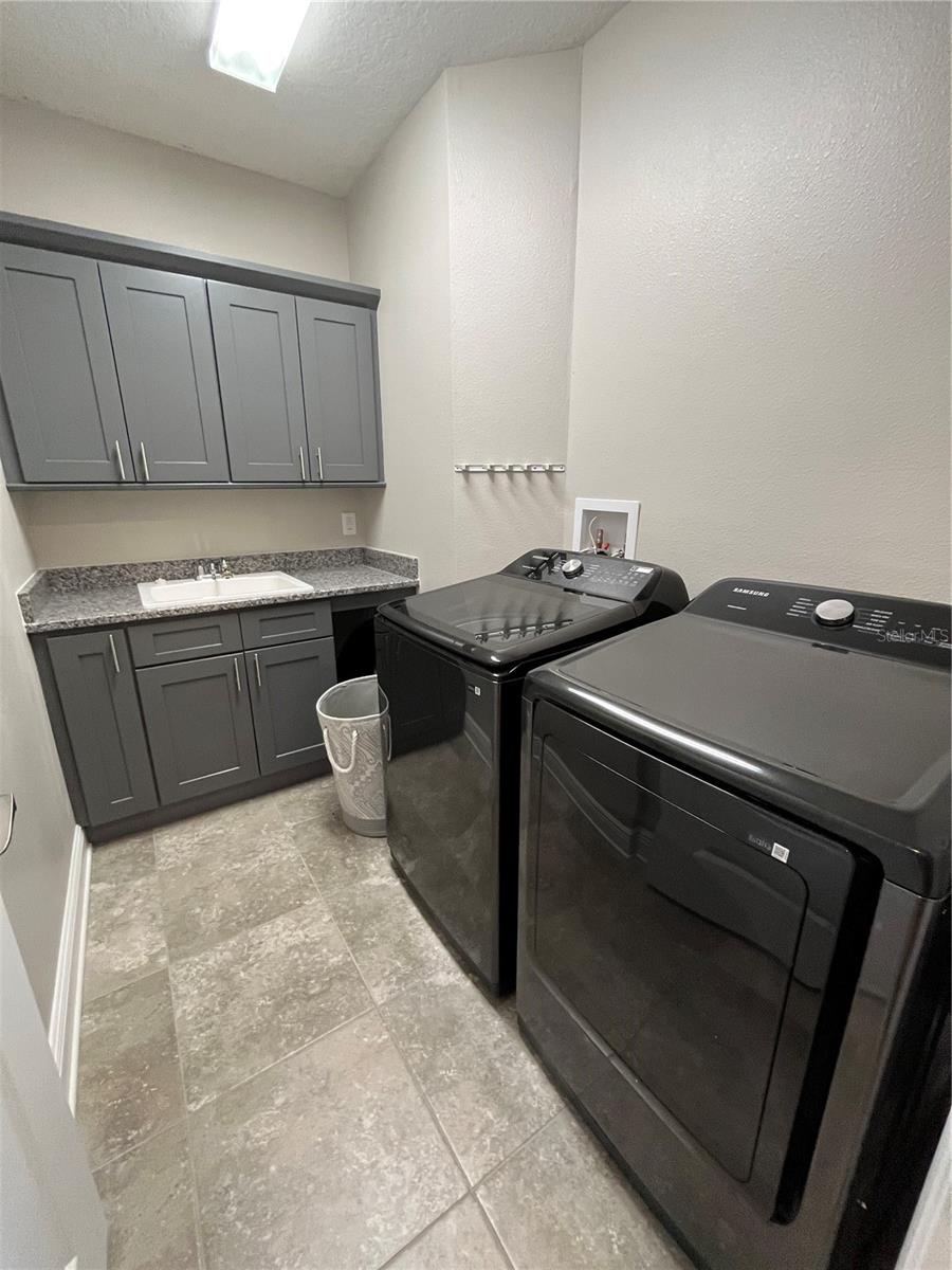 Image 30 of 70 For 3418 79th Street Circle W 202