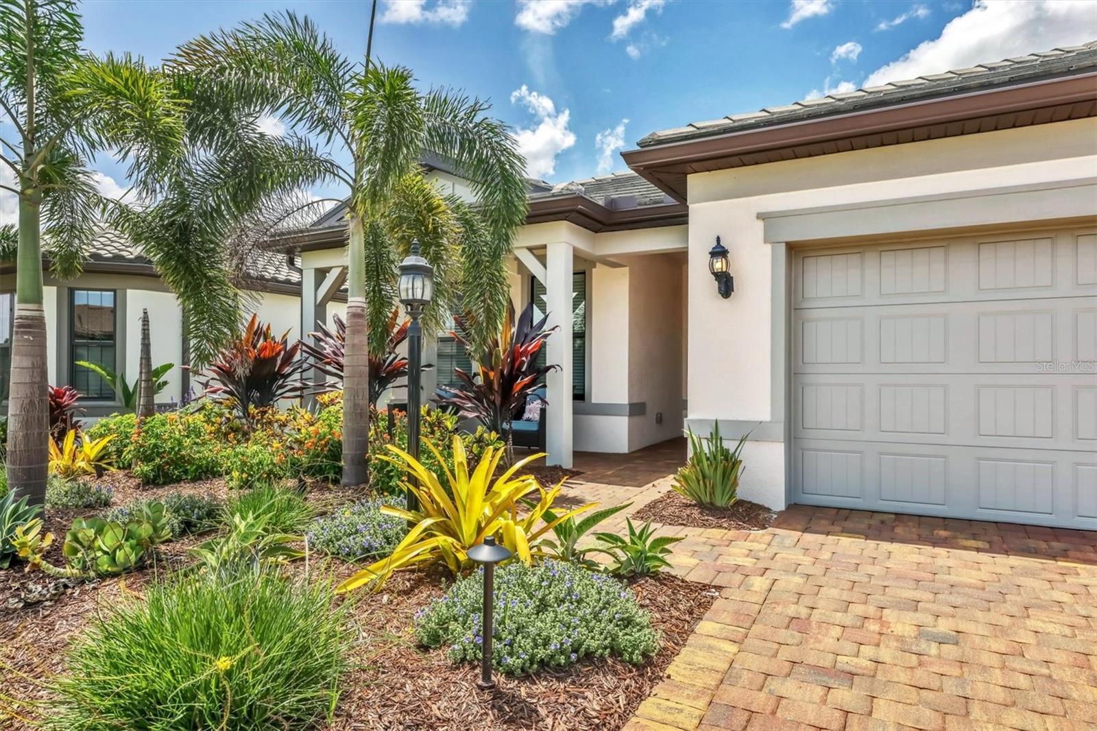Image 2 of 75 For 17910 Waterville Place