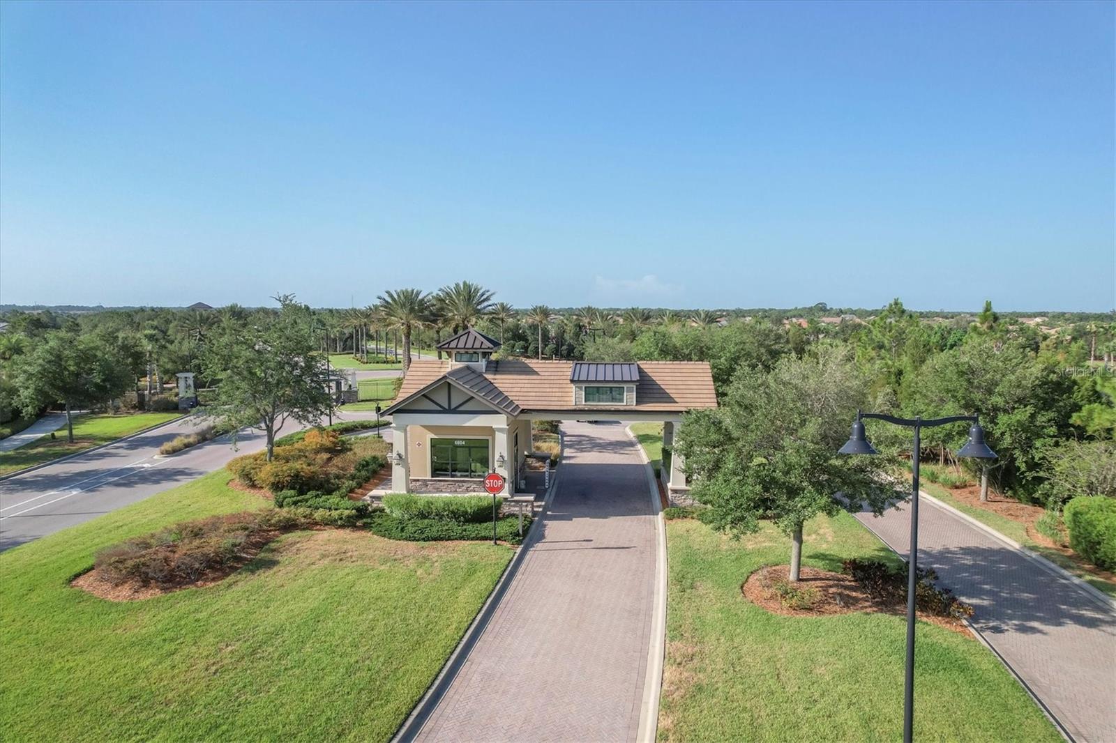 Image 46 of 75 For 17910 Waterville Place
