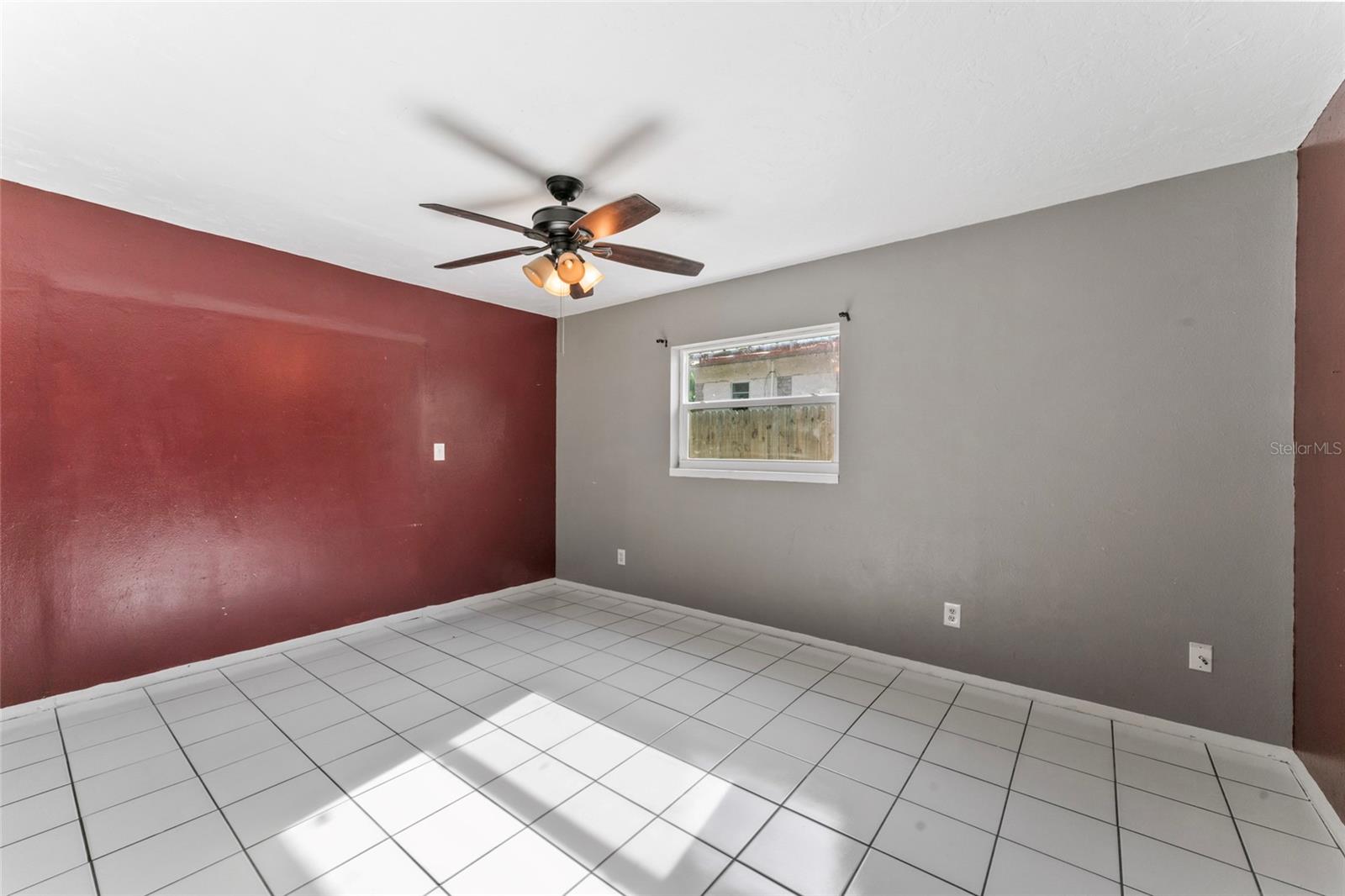 Image 20 of 29 For 8075 48th Avenue N