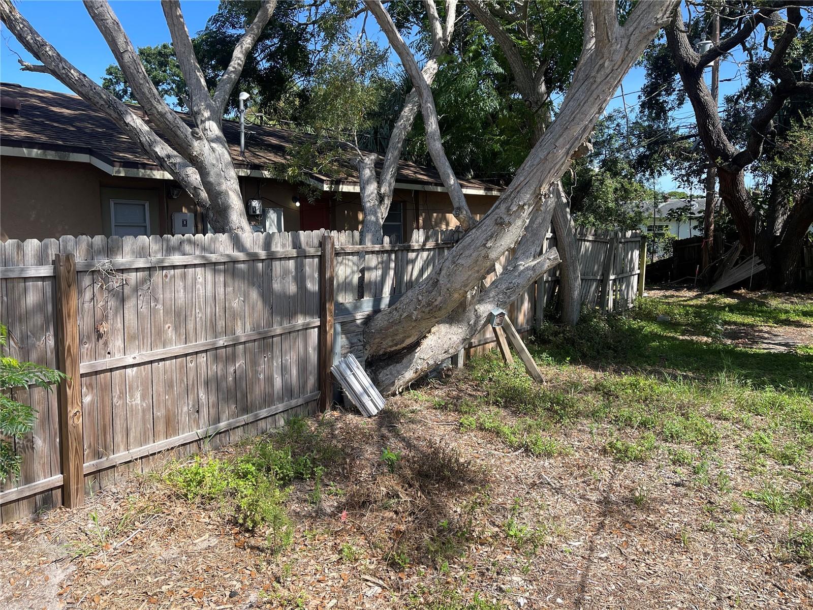 Image 27 of 29 For 8075 48th Avenue N