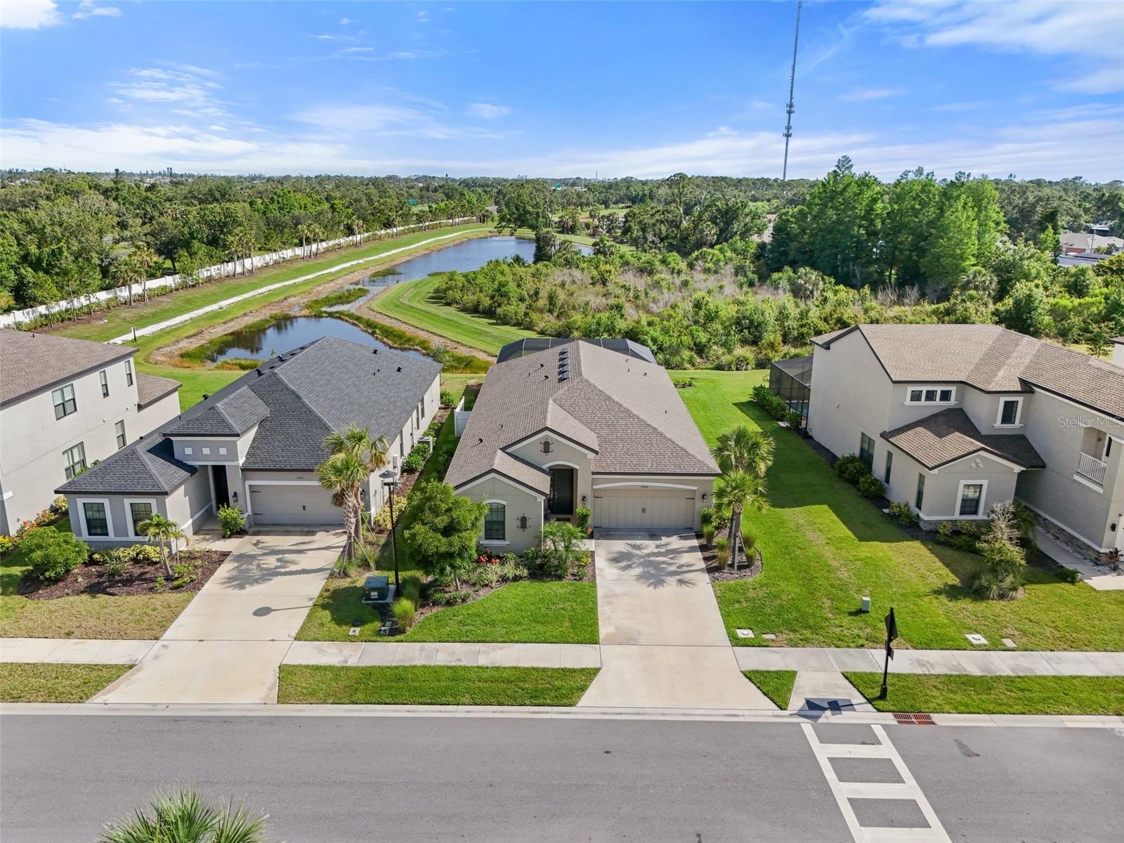 Image 62 of 74 For 15316 Shady Palms Lane