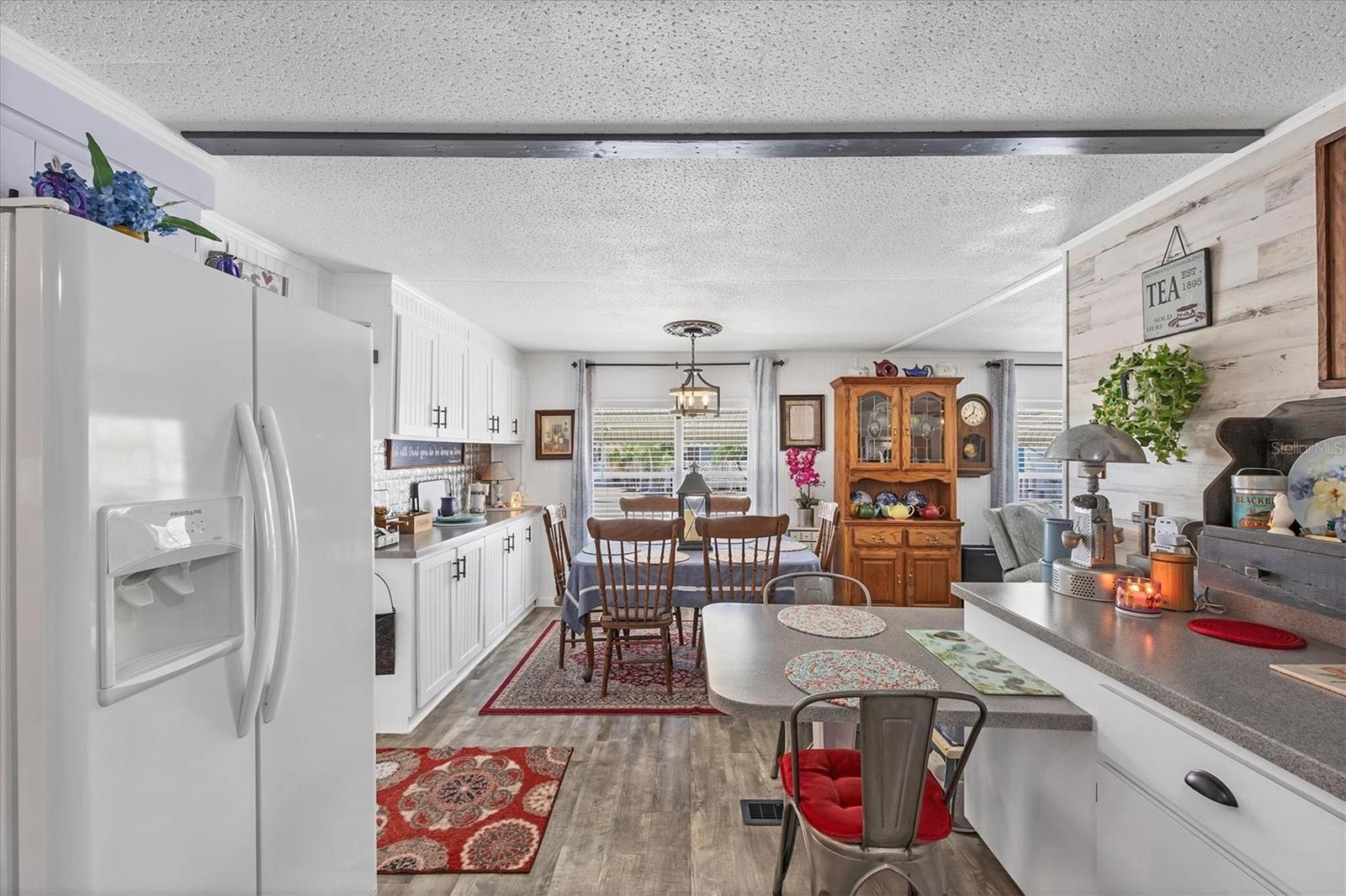 Listing photo id 12 for 2113 Minnesota Avenue