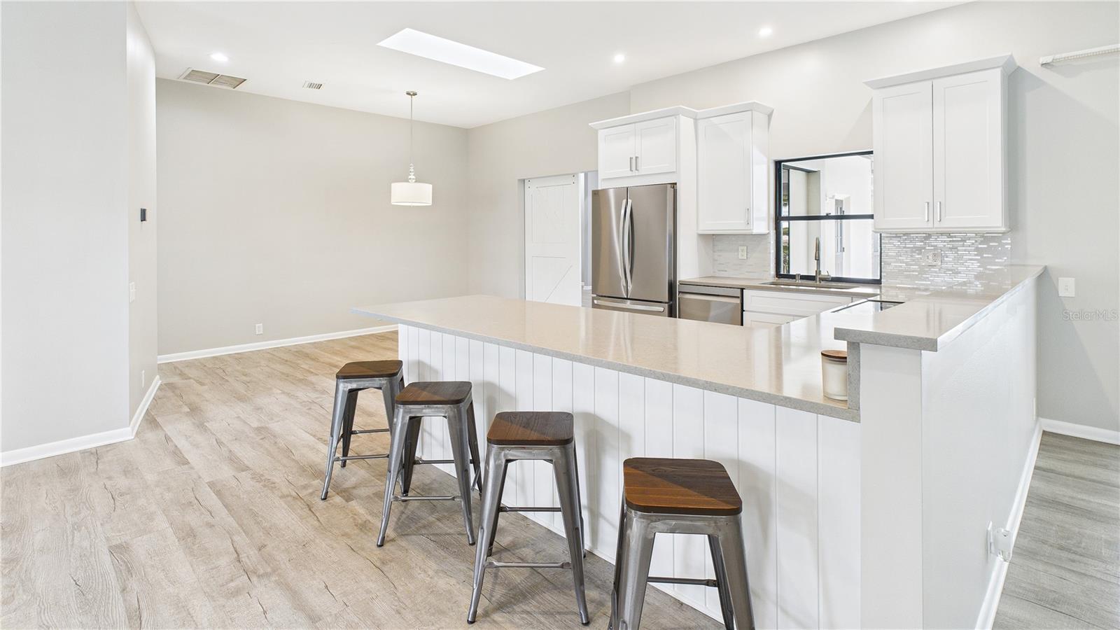 Image 13 of 68 For 6107 Misty Oaks Street