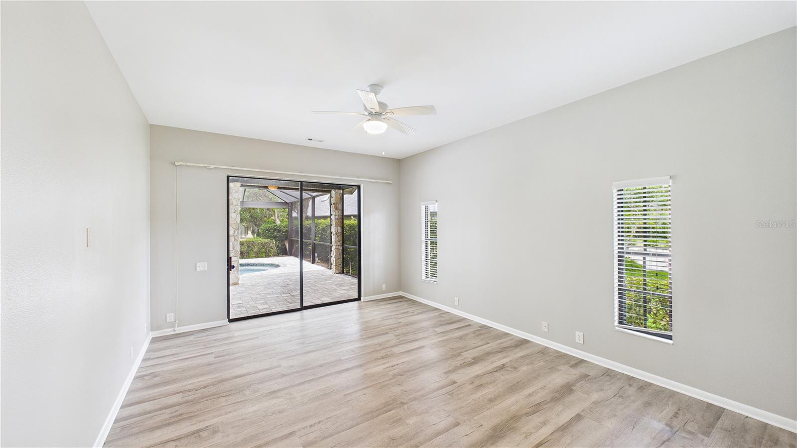 Image 26 of 68 For 6107 Misty Oaks Street