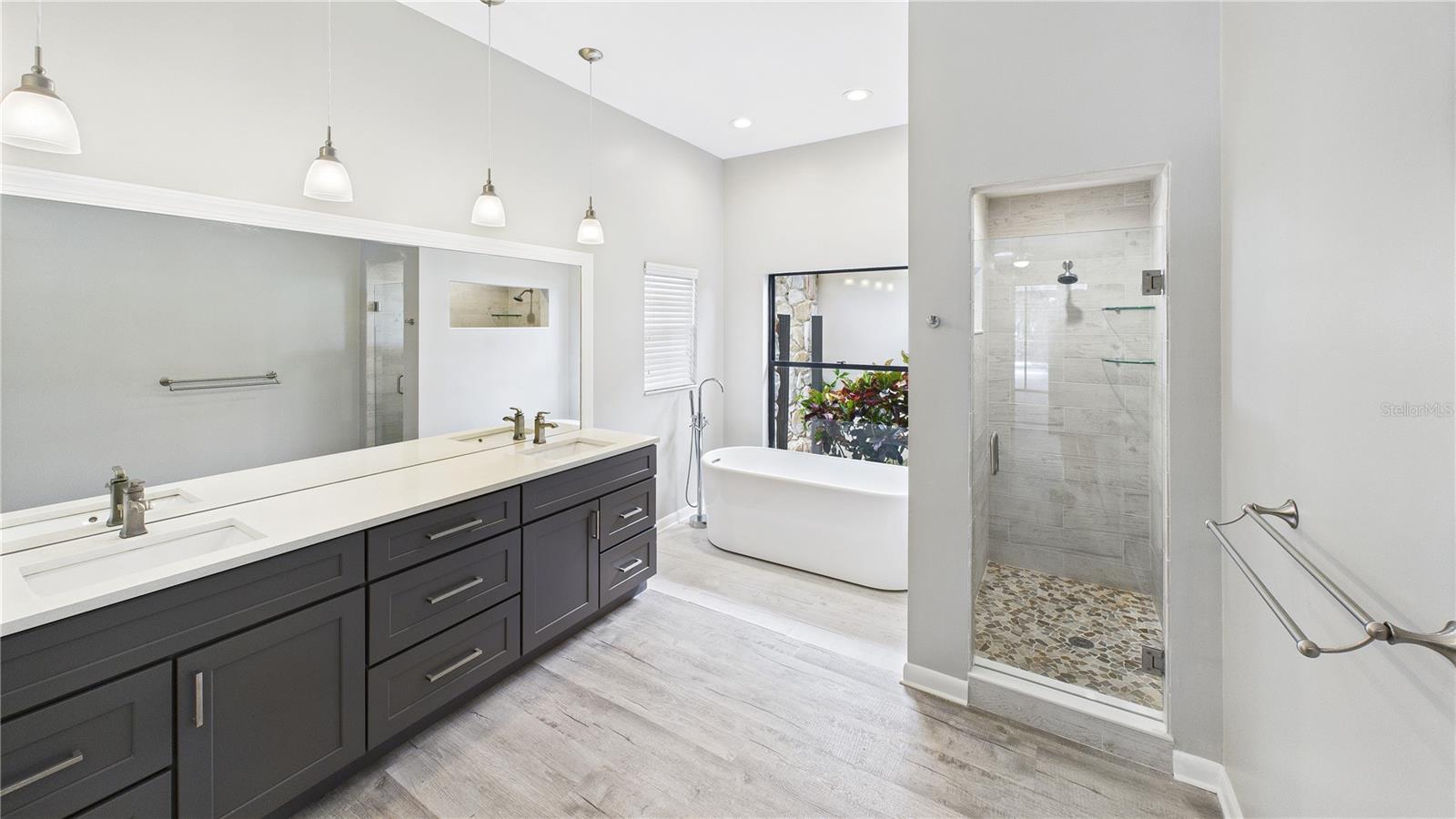 Image 30 of 68 For 6107 Misty Oaks Street