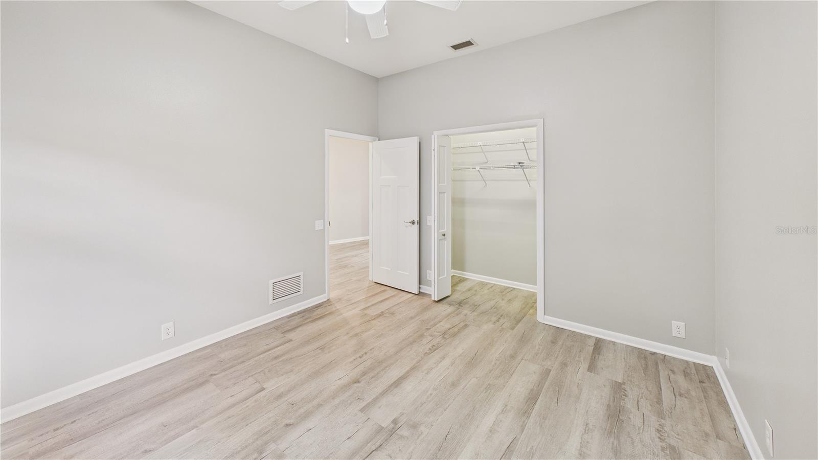 Image 43 of 68 For 6107 Misty Oaks Street