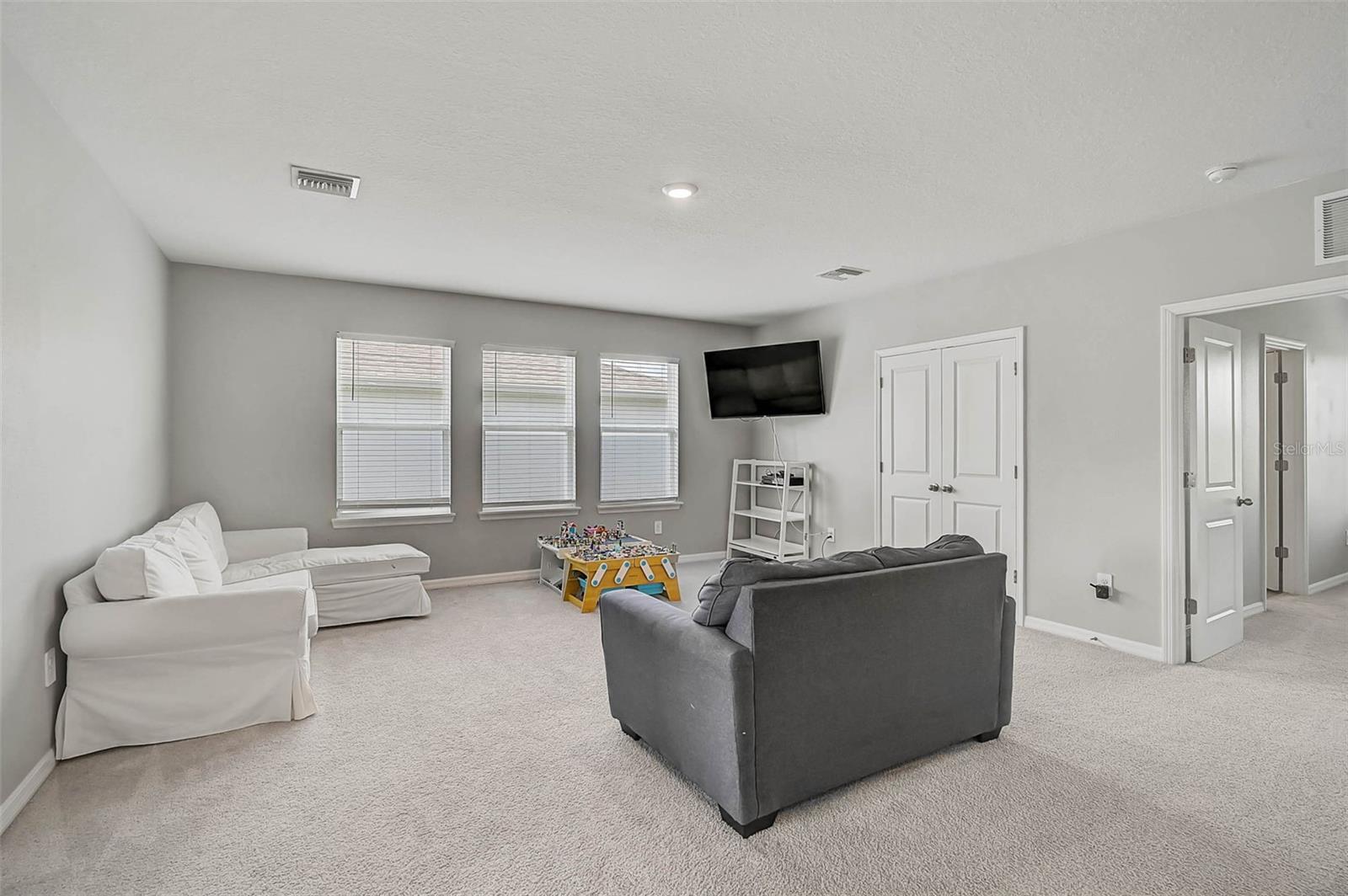 Image 17 of 51 For 2136 Midnight Pearl Drive