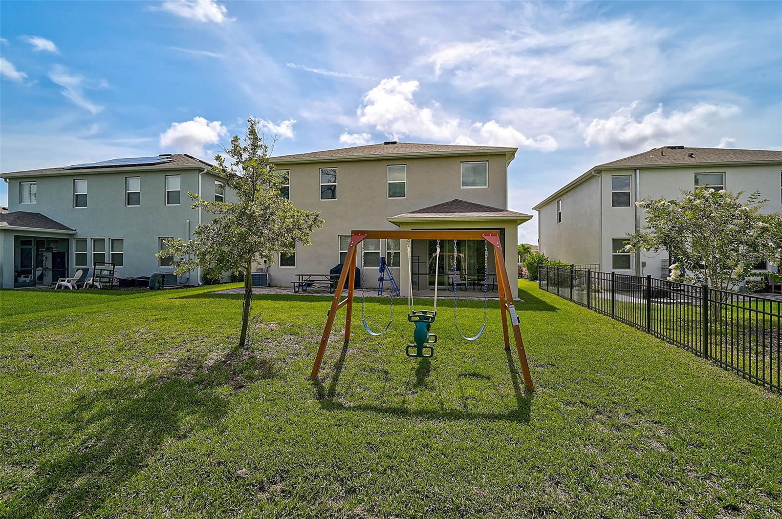 Image 36 of 51 For 2136 Midnight Pearl Drive