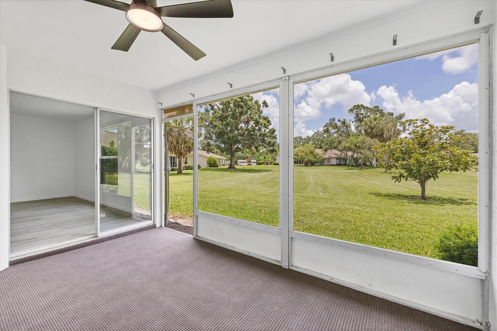 Image 23 of 31 For 4131 Oakhurst Circle W 3133