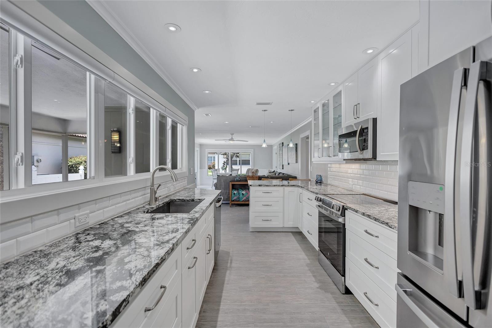Image 14 of 39 For 139 Vista Hermosa Circle