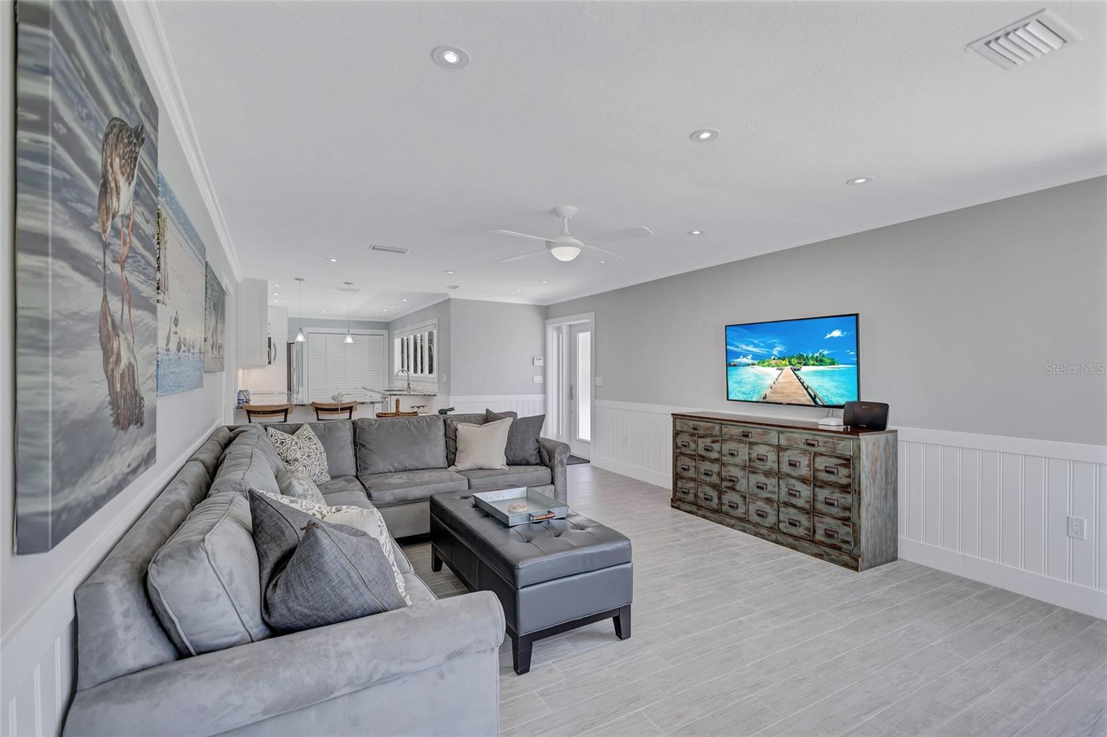 Image 17 of 39 For 139 Vista Hermosa Circle