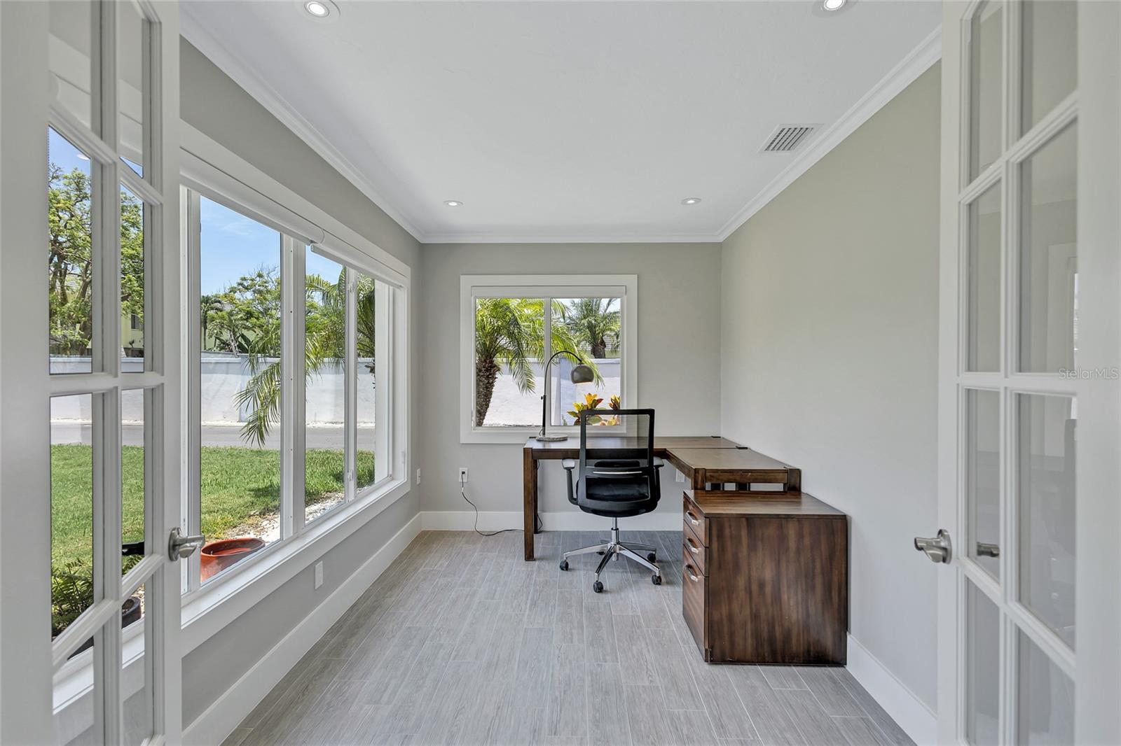 Image 21 of 39 For 139 Vista Hermosa Circle
