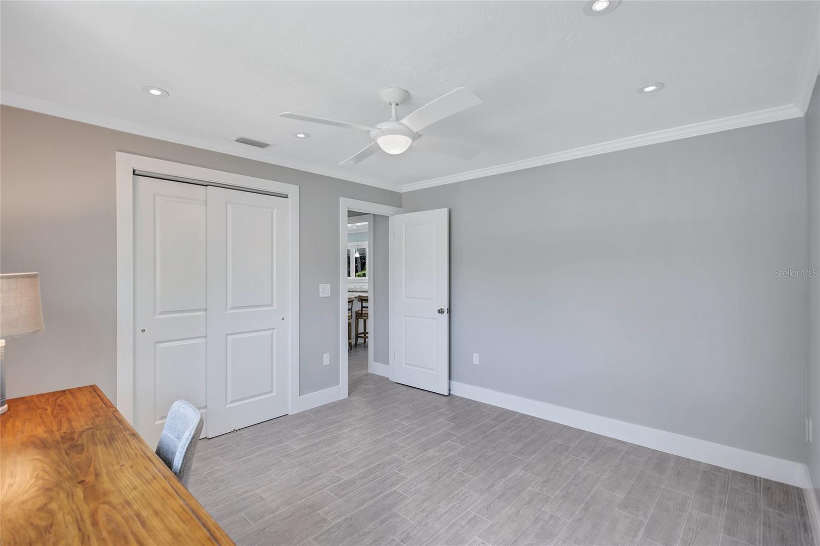 Image 24 of 39 For 139 Vista Hermosa Circle