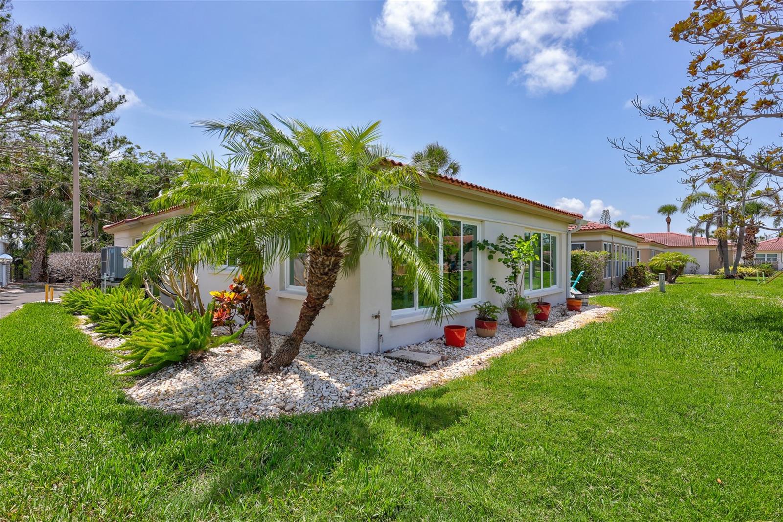 Image 6 of 39 For 139 Vista Hermosa Circle