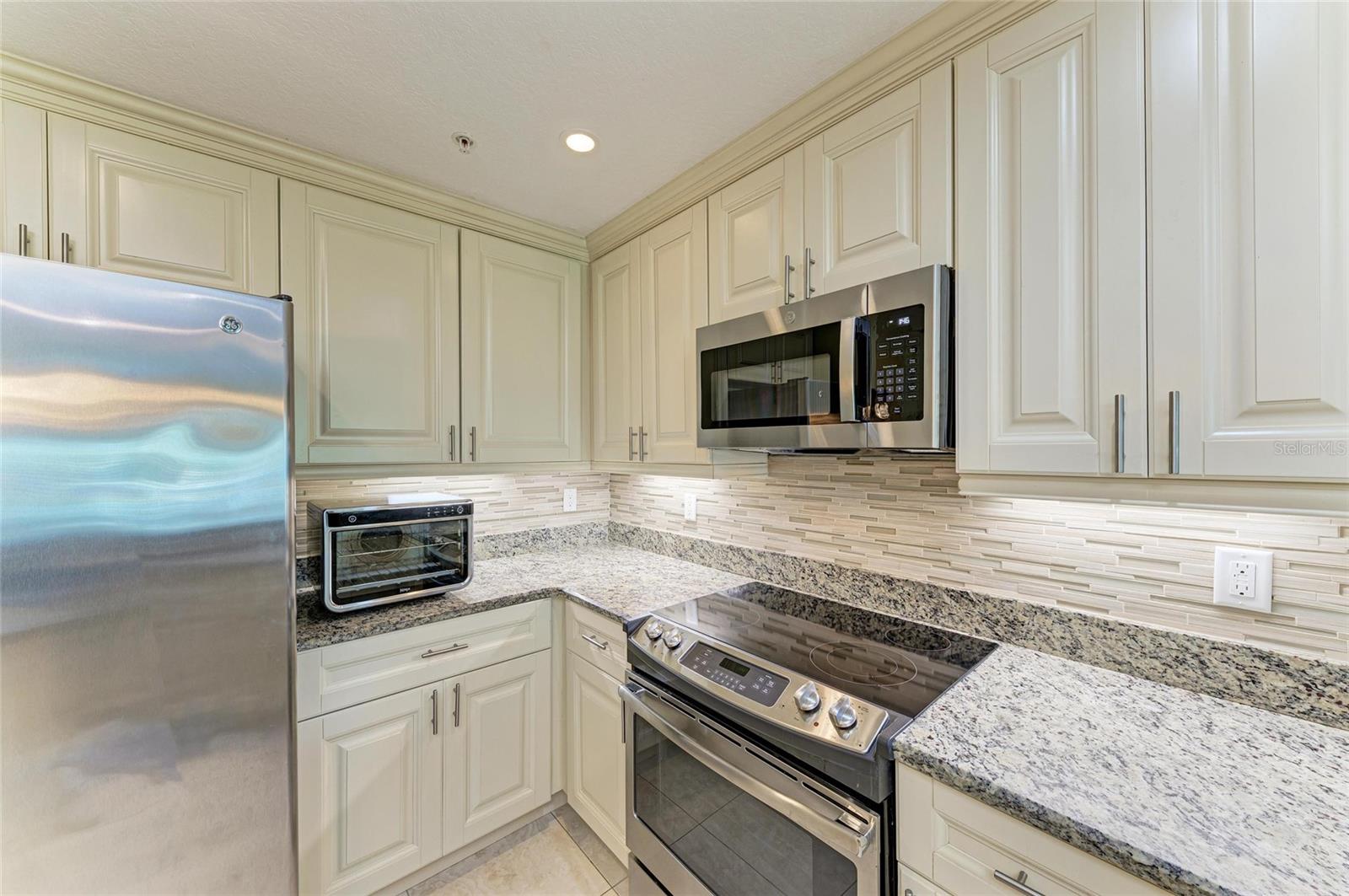 Image 12 of 80 For 7820 34th Avenue W 102