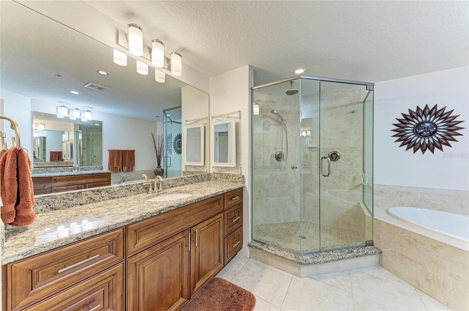Image 26 of 80 For 7820 34th Avenue W 102