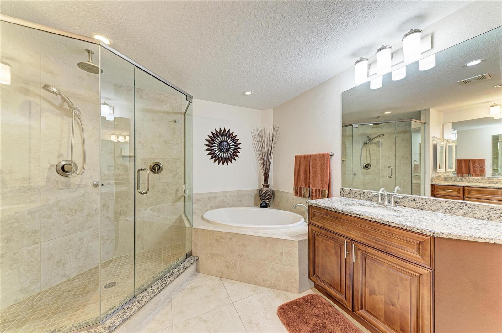 Image 27 of 80 For 7820 34th Avenue W 102