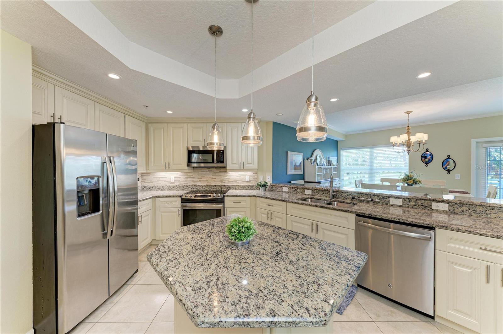 Image 9 of 80 For 7820 34th Avenue W 102