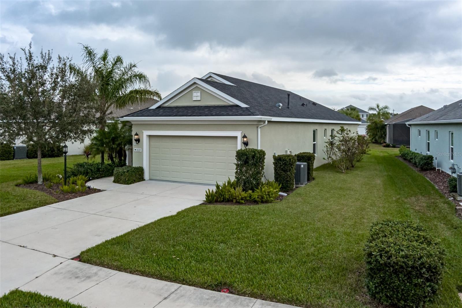 Image 2 of 26 For 11223 Woodlake Way