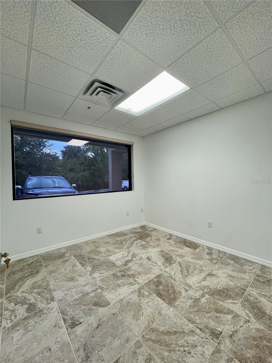 Image 11 of 12 For 72 Sarasota Center Boulevard 72