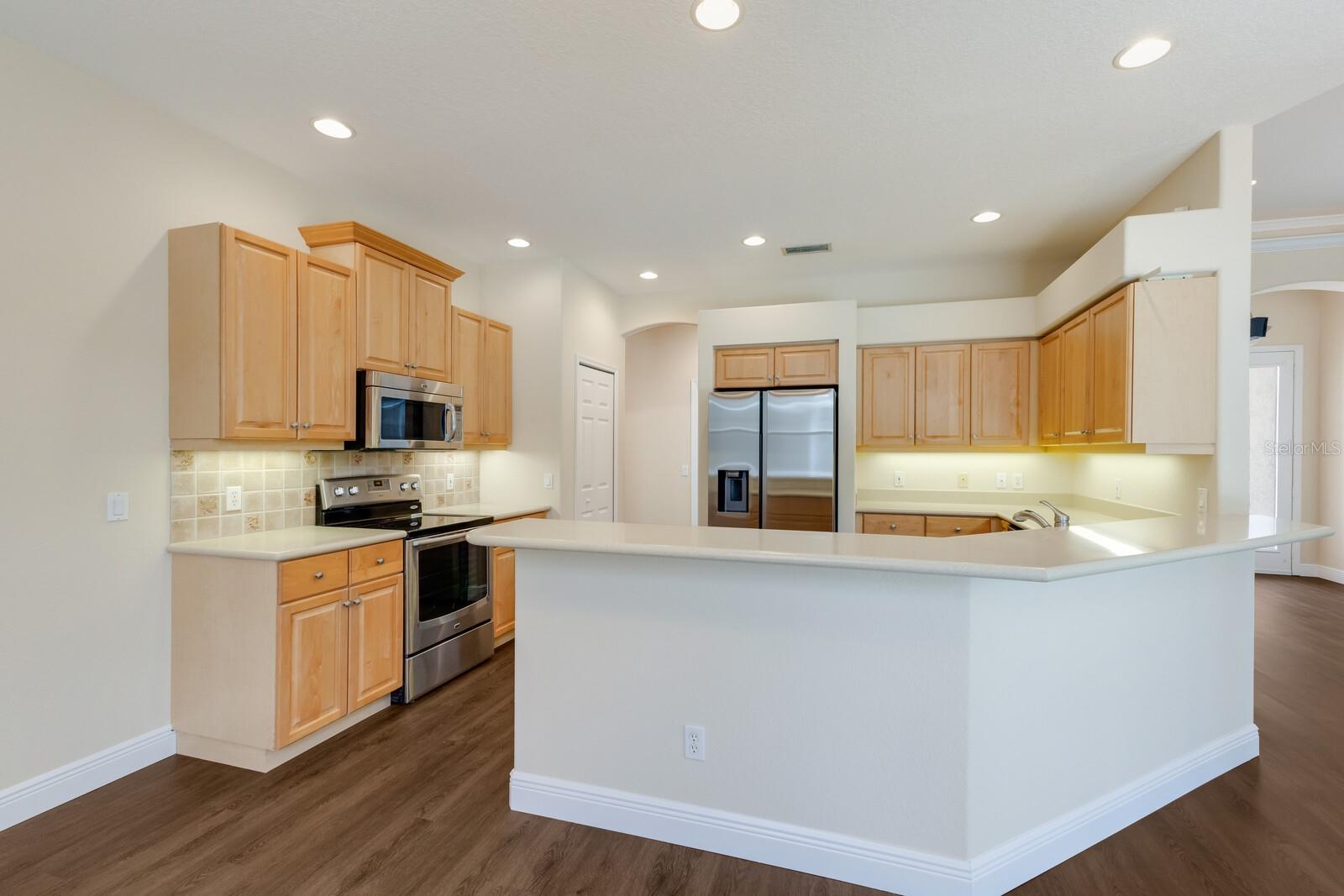 Image 10 of 34 For 4998 Cedar Oak Way