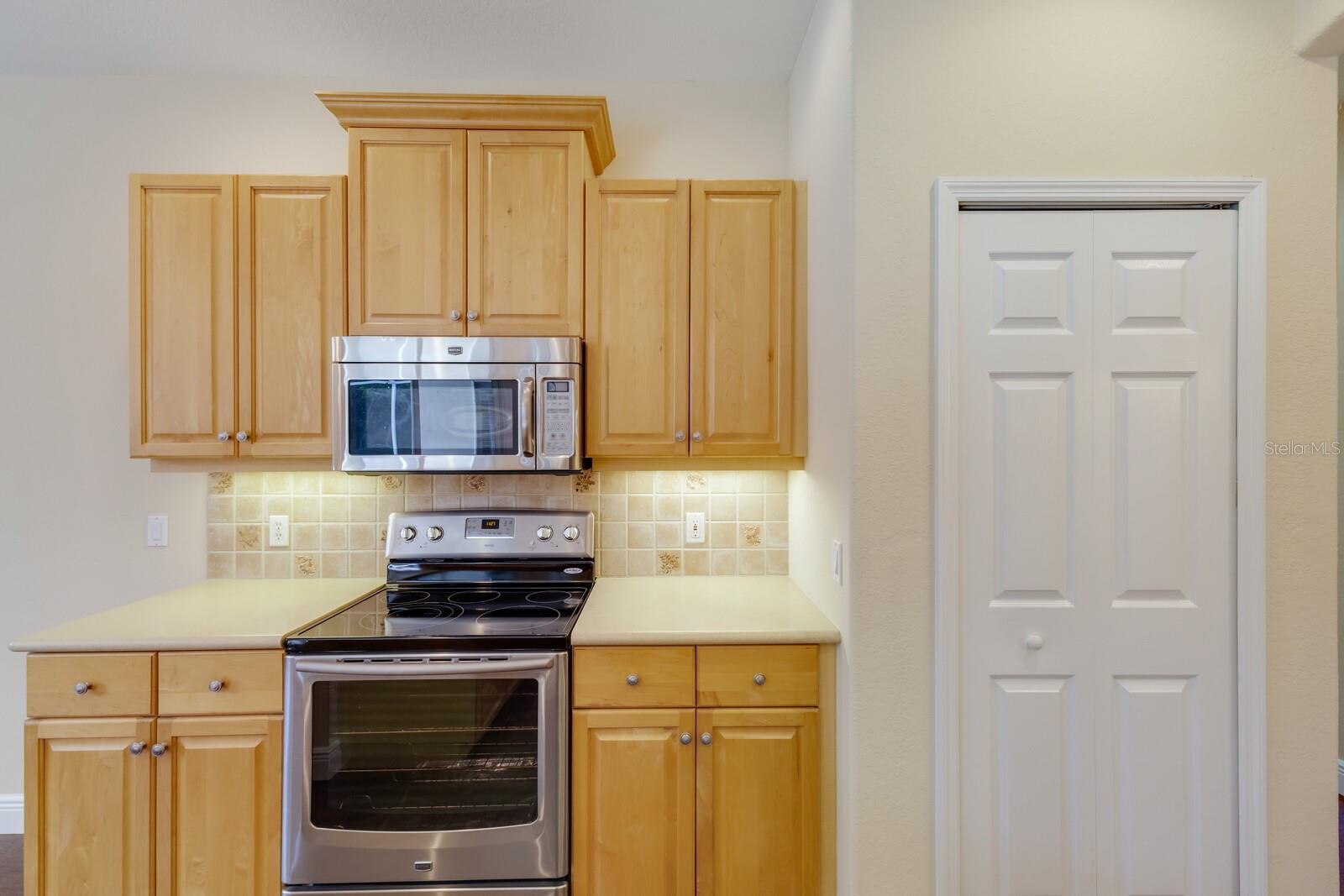 Image 12 of 34 For 4998 Cedar Oak Way