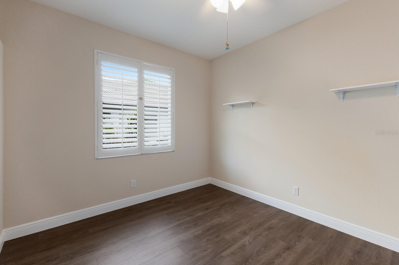 Image 24 of 34 For 4998 Cedar Oak Way
