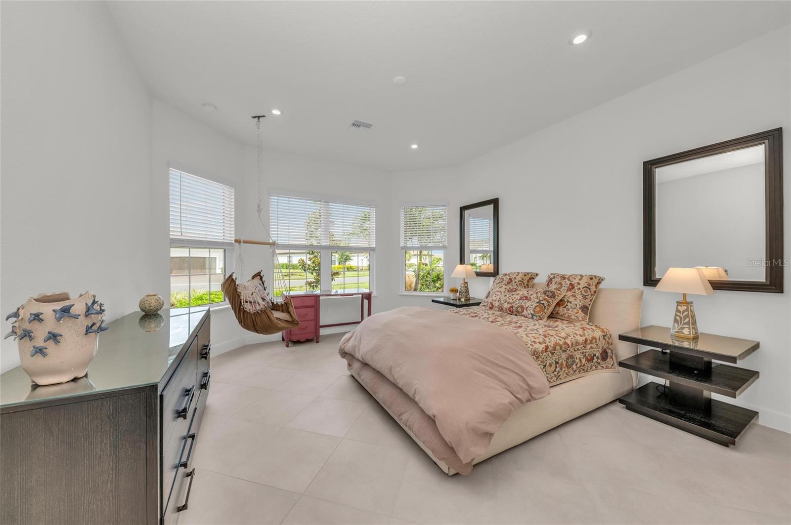 Image 35 of 79 For 15315 Derna Terrace