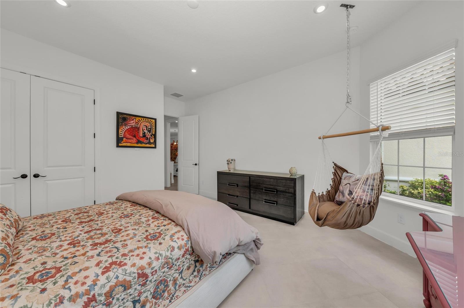 Image 37 of 79 For 15315 Derna Terrace