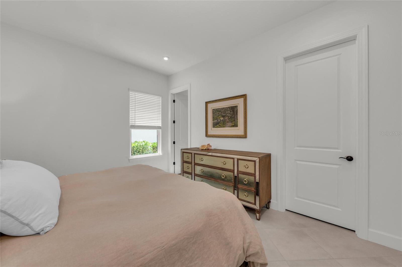 Image 40 of 79 For 15315 Derna Terrace
