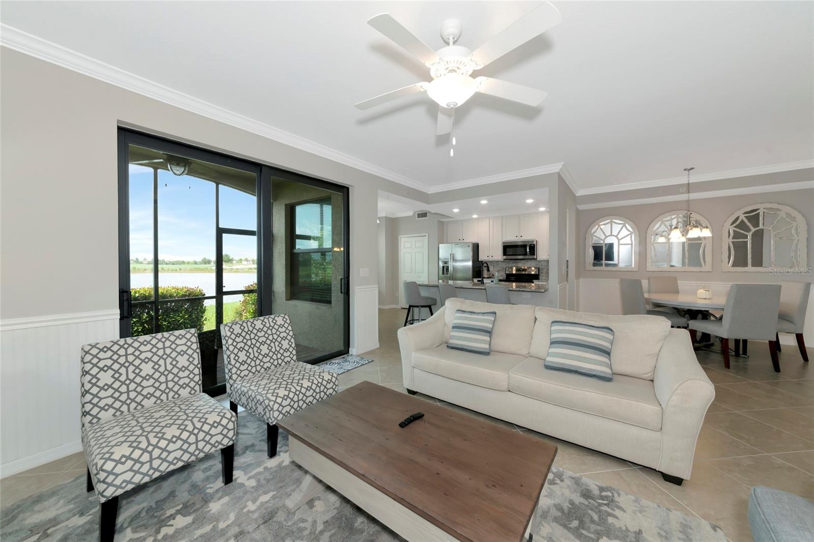 Image 12 of 34 For 5604 Palmer Circle 103