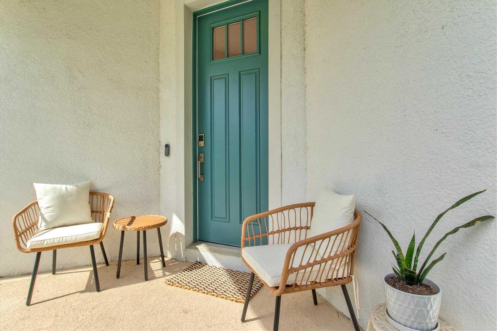 Image 4 of 50 For 9040 Tequila Sunrise Drive